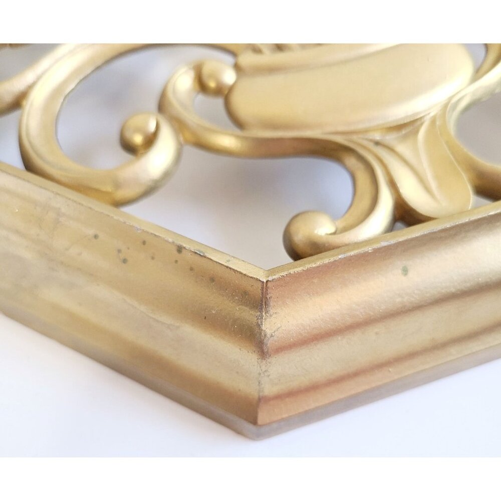 Vtg MCM Syroco Gold Octagonal Wall Art Plaques Decor Set Of 2 Floral Vase Design - Picture 8 of 14